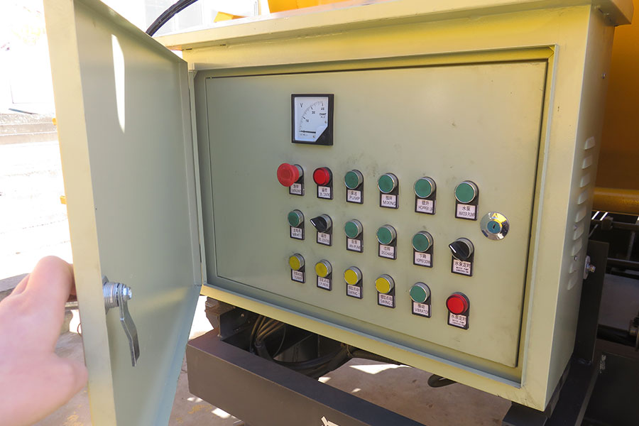 Electric control cabinet for motor driven concrete pump