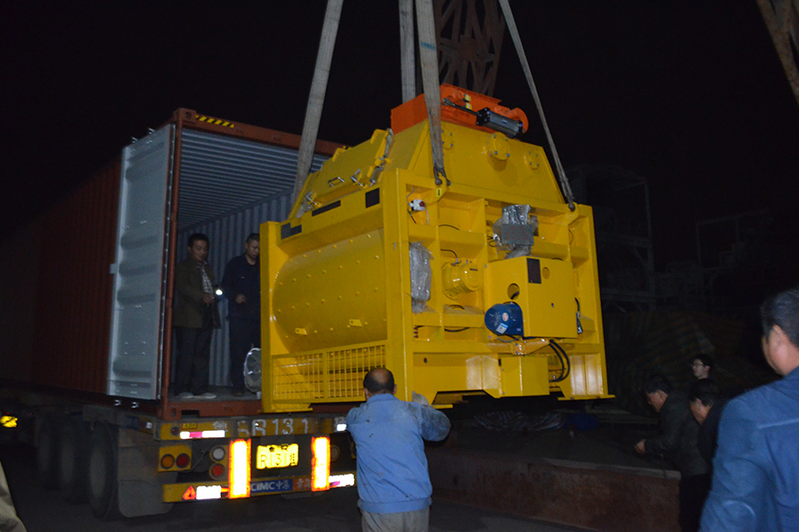 Concrete batching plant equipment delivery with foundation-Henan Hengyuan