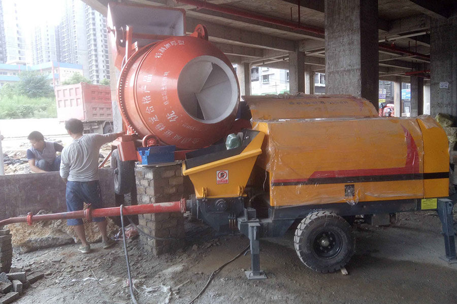 Concrete pump work site, concrete pumps of different capacities for sale - Henan Hengyuan