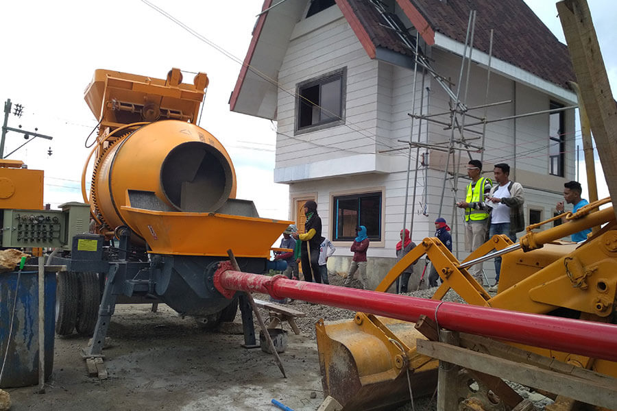 Concrete mixer pump working site, concrete mixer pump case-Henan Hengyuan