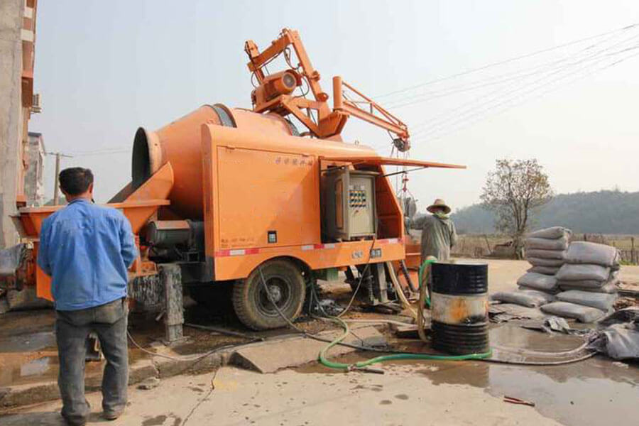 Concrete mixer pump working site, concrete mixer pump case-Henan Hengyuan