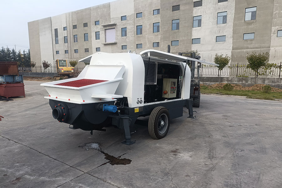 Diesel engine driven concrete pump for sale - Concrete pump manufacturer Henan Hengyuan